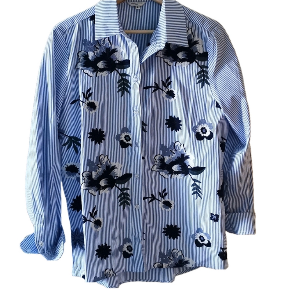Simon Chang Denim striped long sleeve blouse. Size 8. EUC